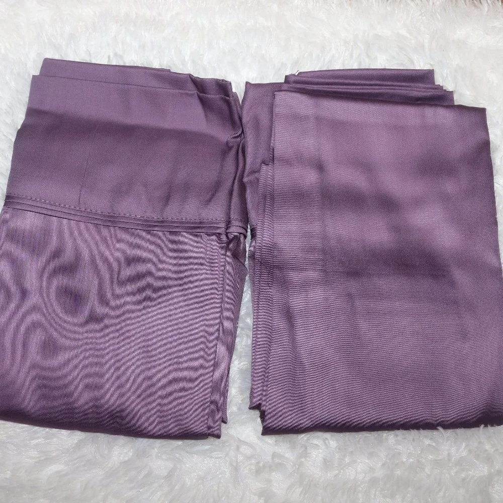 Select Comfort set of 2 purple pillowcases purple 310 thread count 42x22